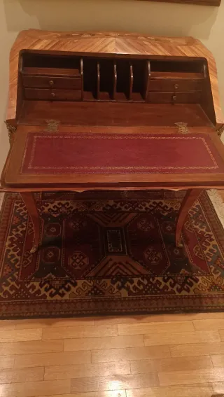 Ribaltina in legno intarsiato restaurata