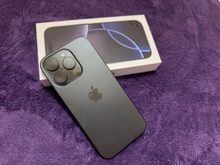 iPhone 16 Pro negro mate