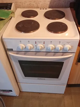 Vendo muebles antiguos escucho ofertas