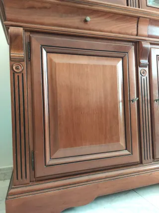 Mueble Comedor Vitrina Madera y Cristal