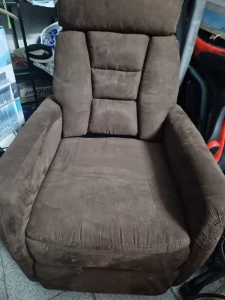 Sillón masajeador marrón