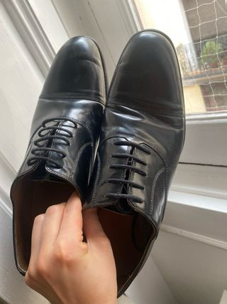 Zapatos de vestir negros hombre. 42