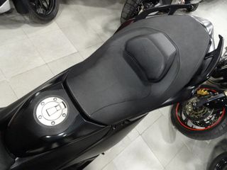 YAMAHA T-MAX 560