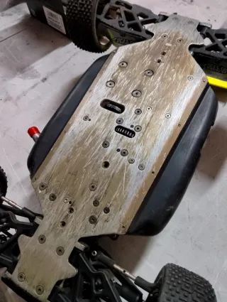 Mugen 7r Nitro RC Coche