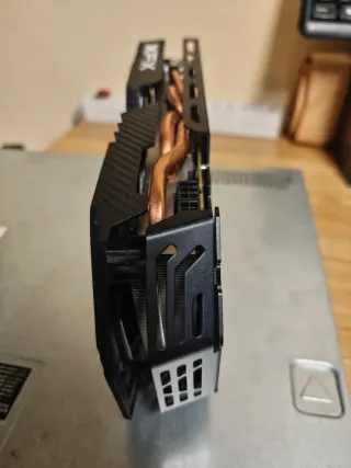 Tarjeta Gráfica RX590 8GB