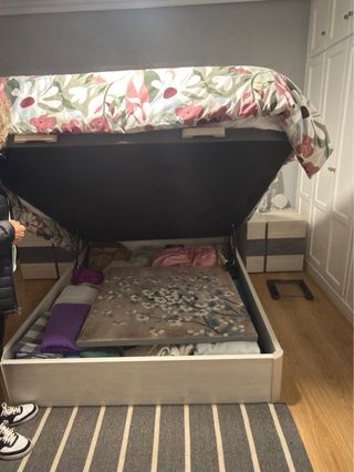 Dormitorio matrimonio con canape incluido