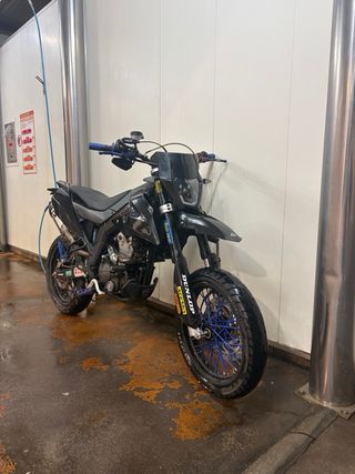 Malaguti 125 4t Supermotard