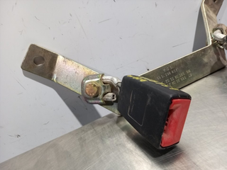 ENGANCHE CINTURON CENTRAL MERCEDES-BENZ CLK (BM 2