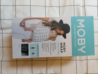 SIN ESTRENAR. Portabebés Moby Wrap Evolution