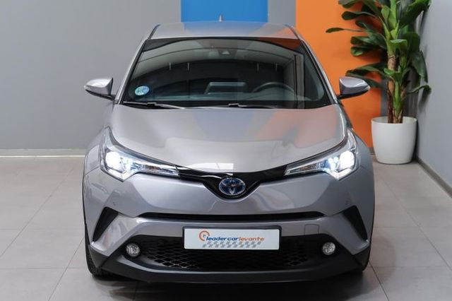 Toyota C-HR 1.8 125H ADVANCE 122CV