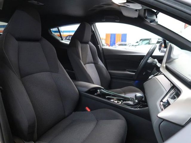 Toyota C-HR 1.8 125H ADVANCE 122CV