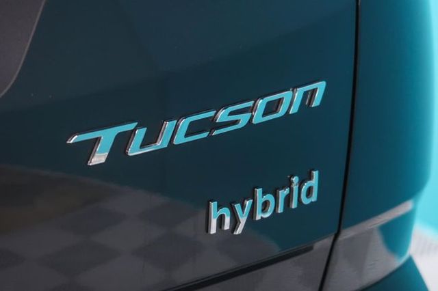 Hyundai Tucson 1.6 TGDI 230CV HEV TECNO SKY AUTO