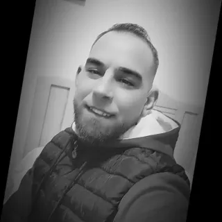 Busco trabajo de carnicería tengo más de 20años