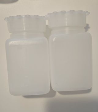 @ 25 Recipientes Botes Rosca o Spray ideal Viaje