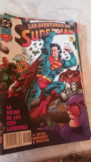 COMIC SUPERMAN N°28 LA NOCHE DE LOS CIEN LADRONES