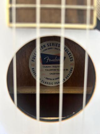 Ukelele Fender Fullerton Telecaster Negro