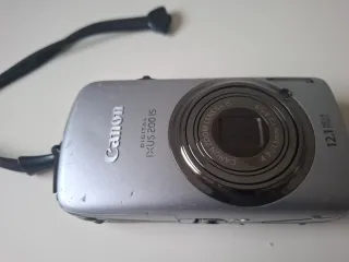 Cámara Canon Digital IXUS 200 IS Plata