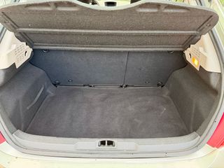 Peugeot 207 1.6 hdi 90 cv 5 puertas