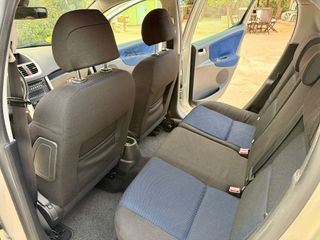 Peugeot 207 1.6 hdi 90 cv 5 puertas