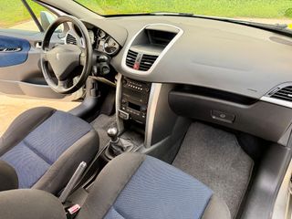 Peugeot 207 1.6 hdi 90 cv 5 puertas