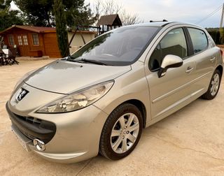 Peugeot 207 1.6 hdi 90 cv 5 puertas