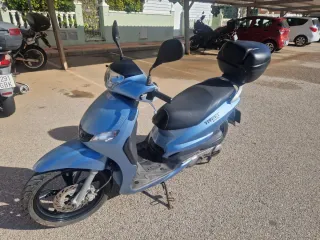 Peugeot Tweet 125 Scooter Azul
