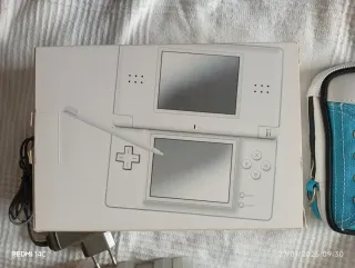 Consola Nintendo DS Blanca + 6 Juegos