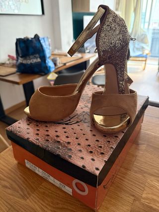 Tacones mujer Talla 39 Marrón y Dorado