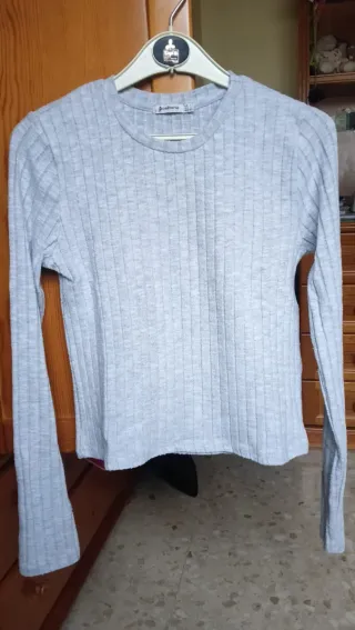 Jersey Stradivarius gris talla L