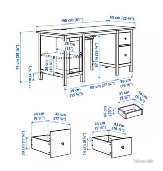 Escritorio de madera negro