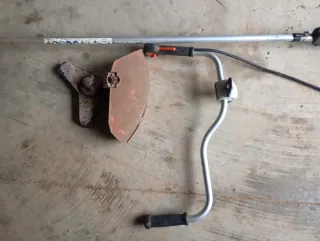 Podadora/Desbrozadora Stihl 130 R