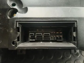 Cuadro instrumentos VW Golf V Plus 1.6 Gas