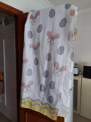 Cortina de baño conejos y huevos