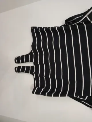 Camiseta mujer manga corta negra rayas blancas