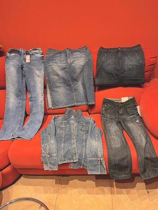 Lote 5 prendas vaqueras: jeans, faldas, chaqueta