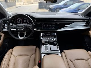 Audi Q8 2020