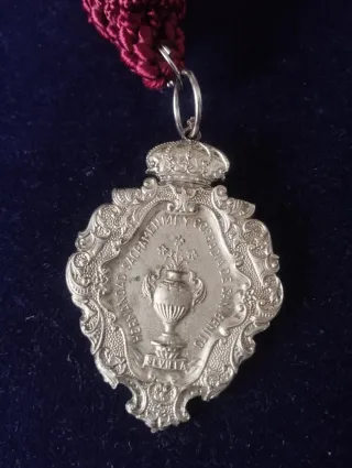Medalla Hermandad San Benito Sevilla