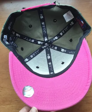 Gorra New York Yankees Camuflaje Rosa