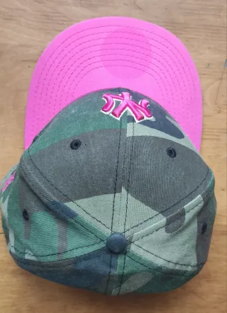 Gorra New York Yankees Camuflaje Rosa