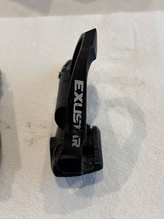 Pedales carretera Exustar para cala tipo Look