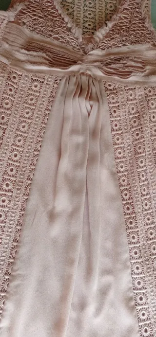 Vestido Guess encaje rosa