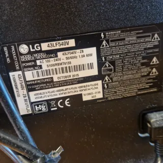 Televisor LG Negro y Plateado 43'