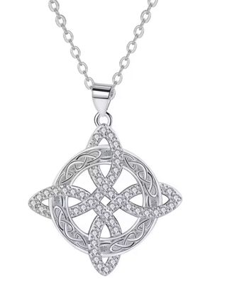 Colgante Nudo de Bruja con Circonitas