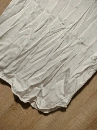 Blusa blanca bohemia oversize lisa suave