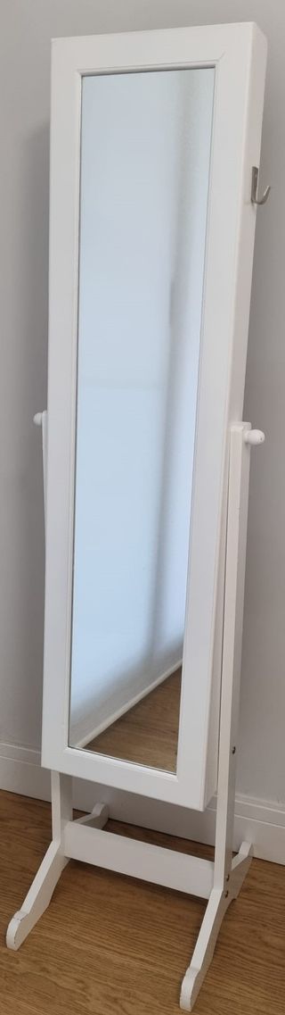 Armario joyero de pie blanco