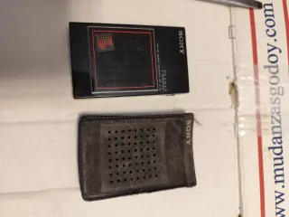 Radio Sony FM/AM Mini ICF-SW1