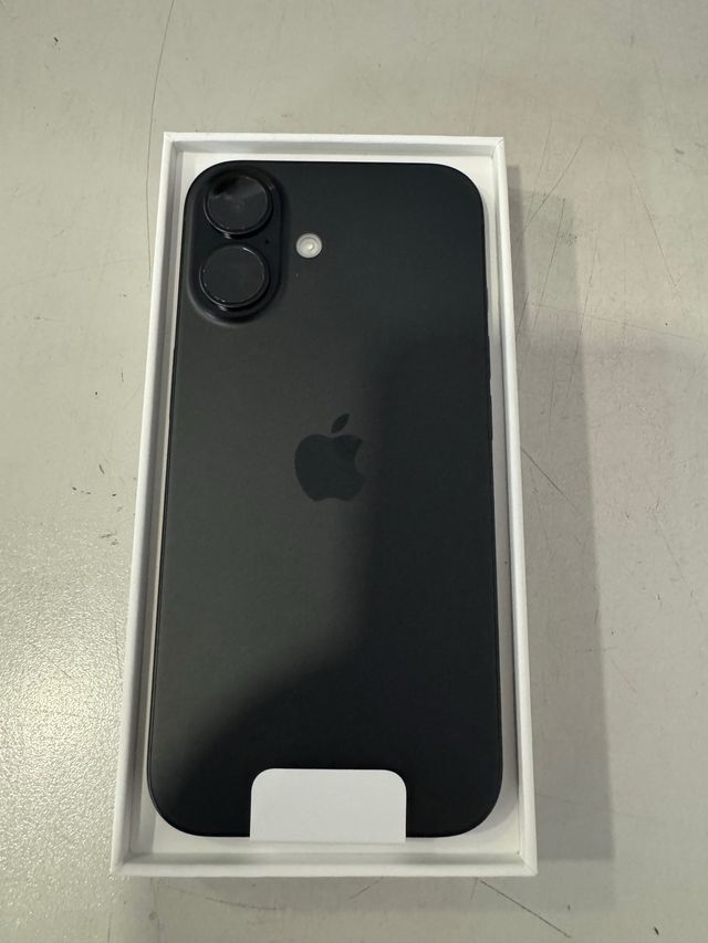 iPhone 16 128GB Negro