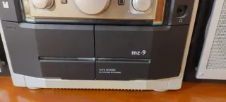 Cadena de música Philips RADIO/CD/ CASSETTE