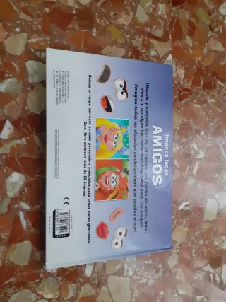 Libro de imanes Amigos Locos