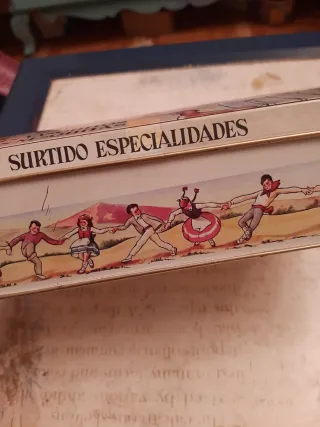 Lote 2 Cajas Vintage Metal